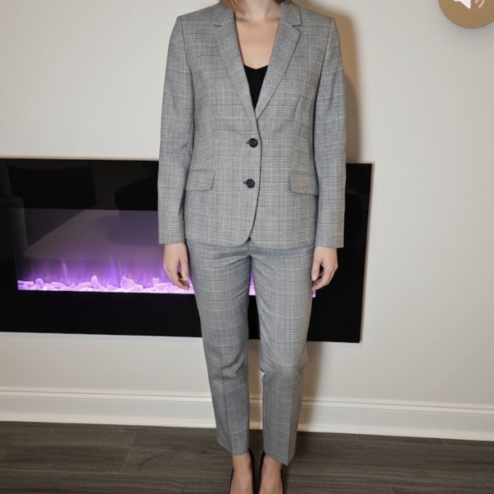 Talbots Petite 14P Hampshire Suit Set - Grey Glen Plaid with Red Windowpane - Picture 1 of 16